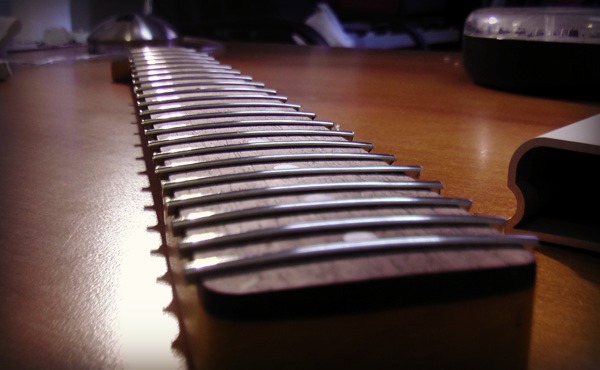 Sostituzione tasti chitarra elettrica